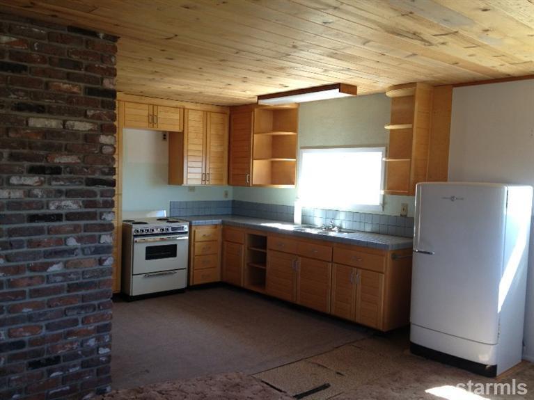 2481 Juniper Road Gardnerville, NV 89410 - Photo 17 of 31 Gallery Image 17