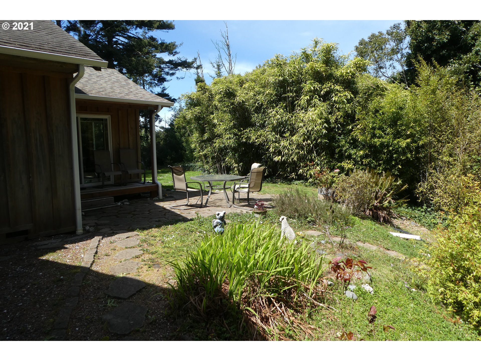 94705 Adams Hill Road Gold Beach, OR 97444 - Photo 22 of 32 Gallery Image 22