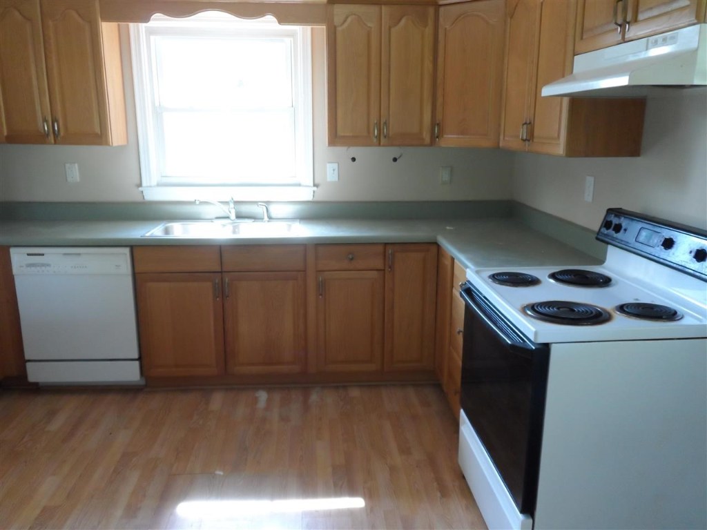 208 Torrington Road Walhalla, SC 29691 - Photo 4 of 11 Gallery Image 4