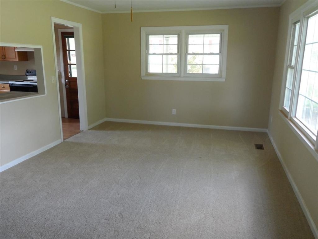 208 Torrington Road Walhalla, SC 29691 - Photo 5 of 11 Gallery Image 5
