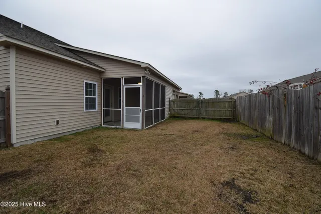 $1,800 | 3503 Gaston Way, Unit B, Greenville, NC 27834