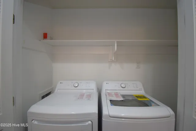 $1,800 | 3503 Gaston Way, Unit B, Greenville, NC 27834