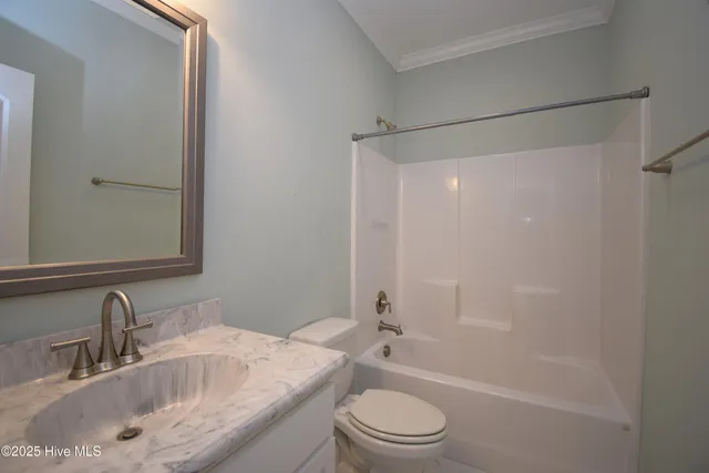 $1,800 | 3503 Gaston Way, Unit B, Greenville, NC 27834