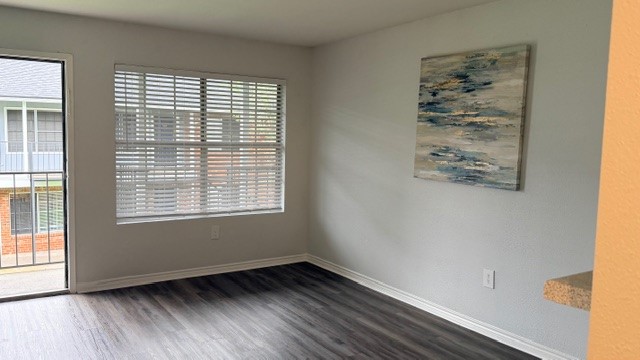 2101 Mustang Road Alvin, TX 77511 - Photo 2 of 14