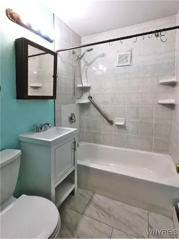 $209,900 | 136 Midland Avenue, Tonawanda, NY 14223