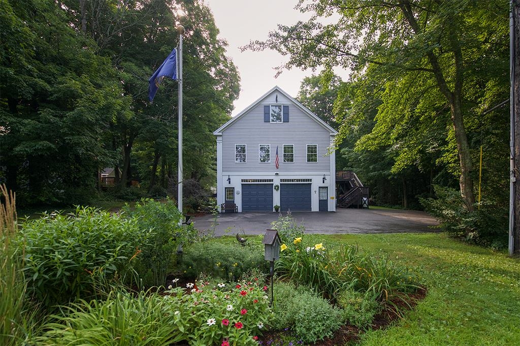 57 Newton Road Plaistow, NH 03865 - Photo 13 of 40