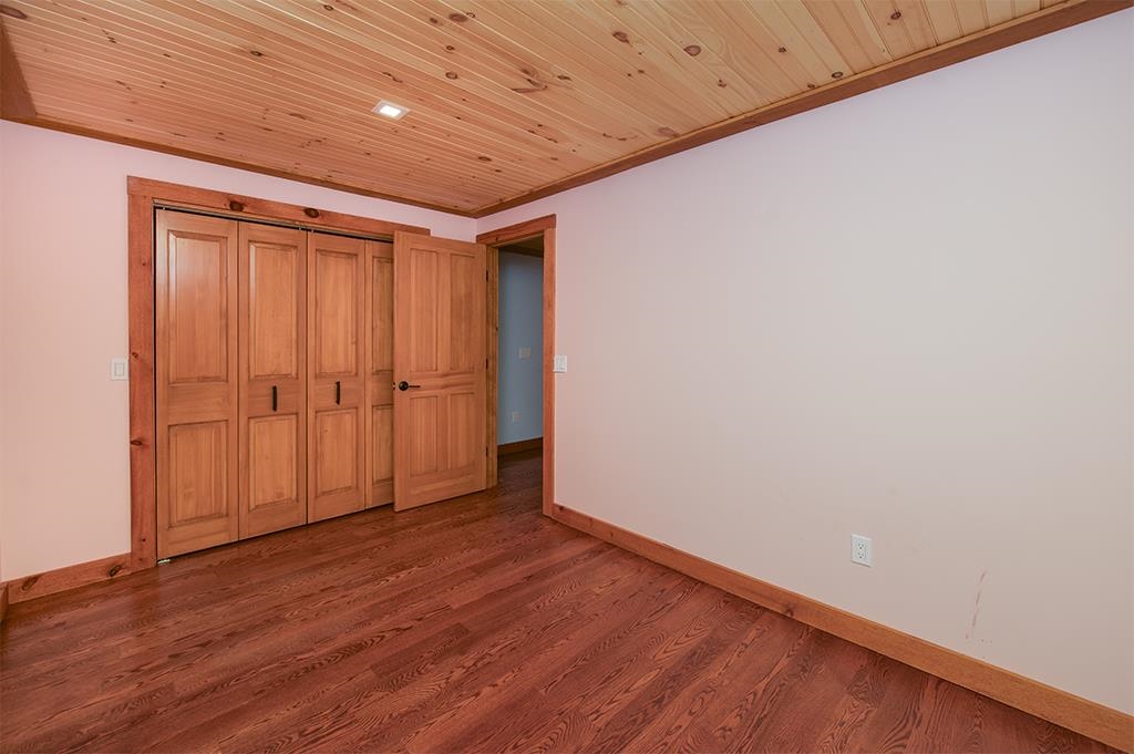 57 Newton Road Plaistow, NH 03865 - Photo 6 of 40