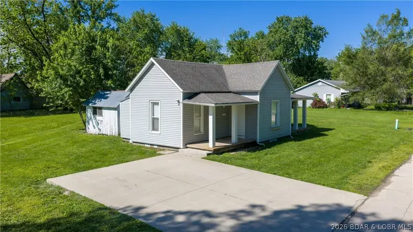 $179,500 | 214 West 8th Street, Eldon, MO 65026