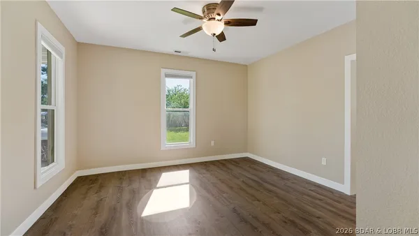 $179,500 | 214 West 8th Street, Eldon, MO 65026