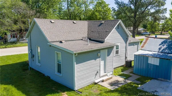 $179,500 | 214 West 8th Street, Eldon, MO 65026