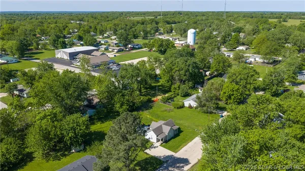 $179,500 | 214 West 8th Street, Eldon, MO 65026