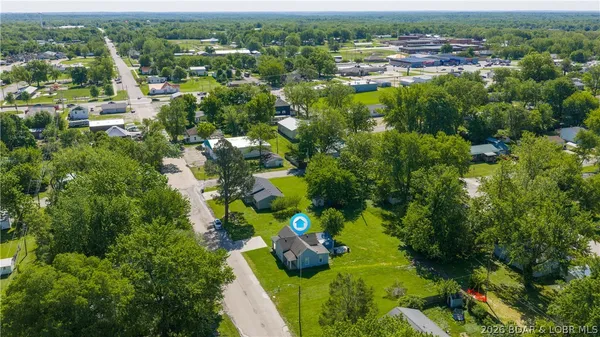 $179,500 | 214 West 8th Street, Eldon, MO 65026