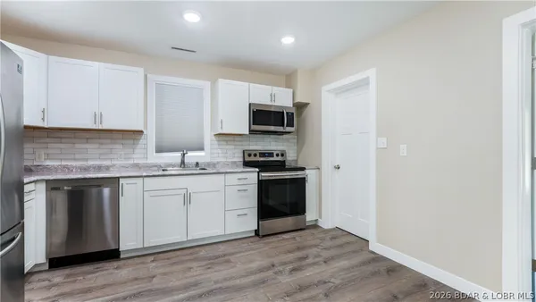$179,500 | 214 West 8th Street, Eldon, MO 65026