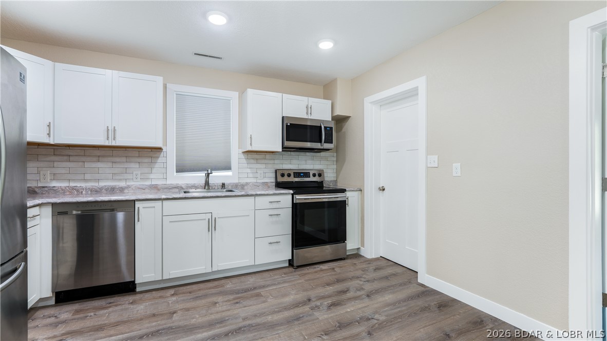 214 West 8th Street Eldon, MO 65026 - Photo 5 of 28