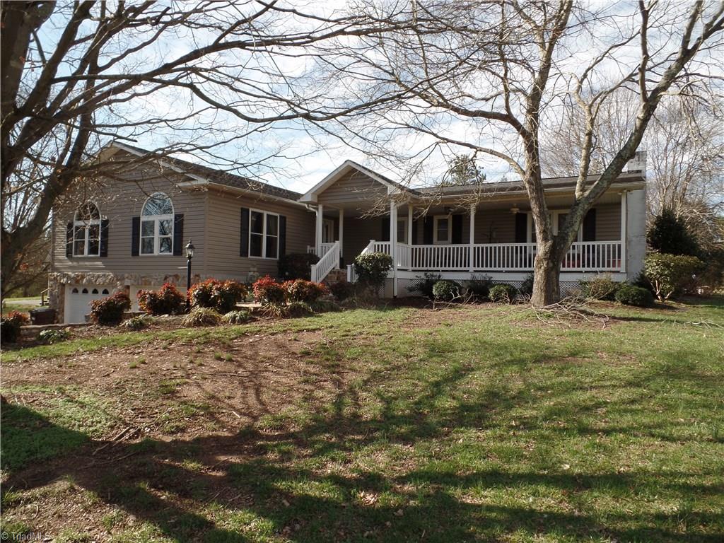 1022 Dulin Road Mocksville, NC 27028 - Photo 3 of 16