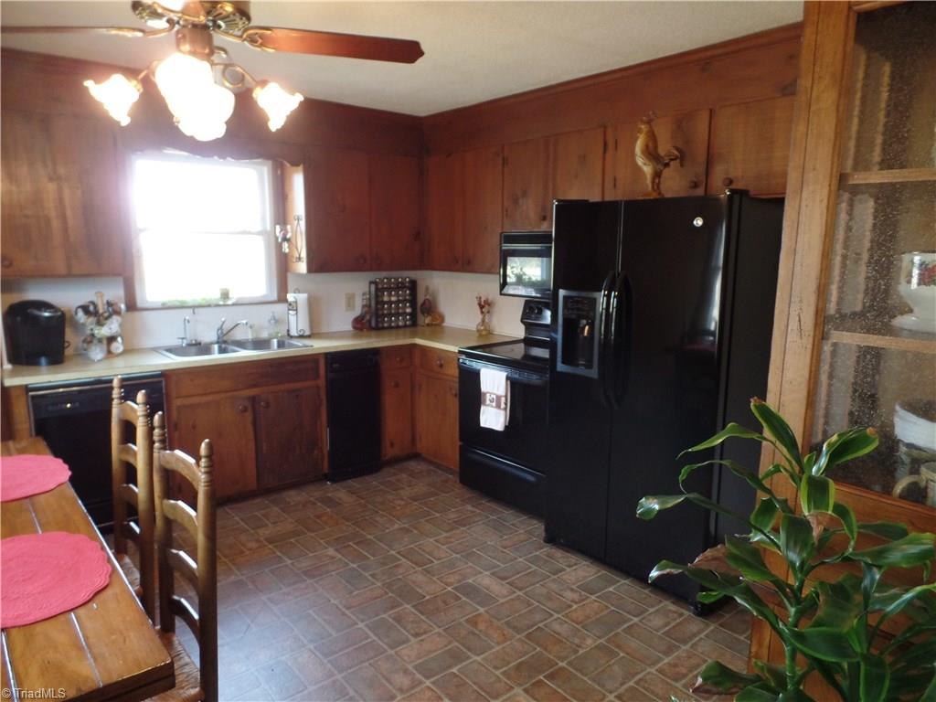 1022 Dulin Road Mocksville, NC 27028 - Photo 8 of 16