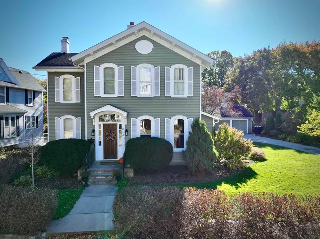 $599,000 | 612 St Lawrence Avenue, Janesville, WI 53545