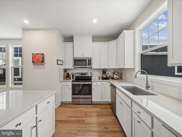 $679,990 | 6052 Cobblestone Court, Marshall, VA 20115