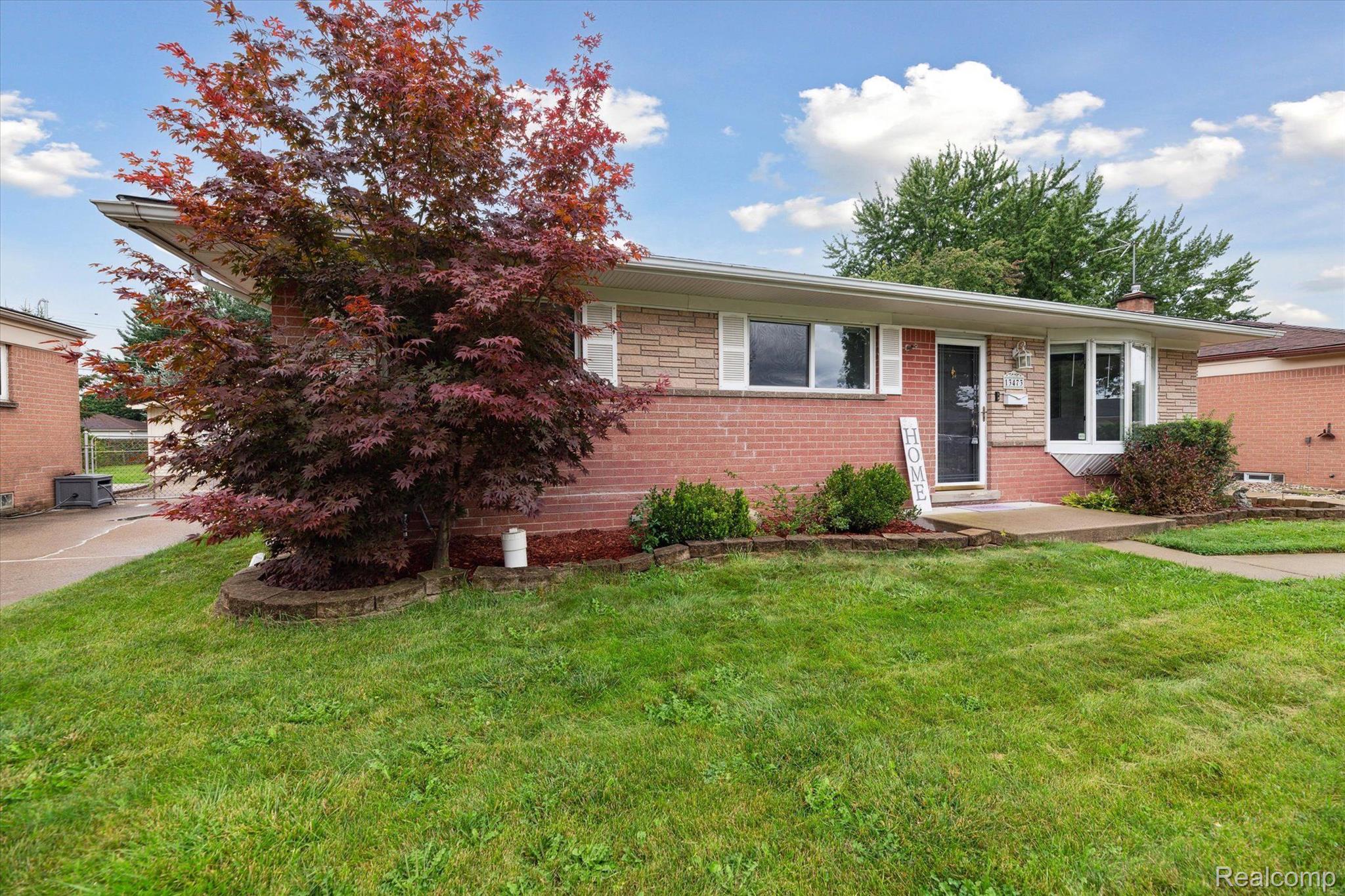 13473 Perry Circle Warren, MI 48088 - Photo 4 of 45 Gallery Image 4