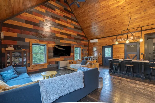 $439,000 | 42 East Oxford Road, Paris, ME 04281