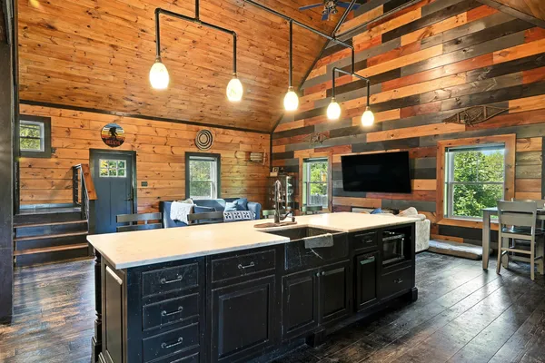 $439,000 | 42 East Oxford Road, Paris, ME 04281