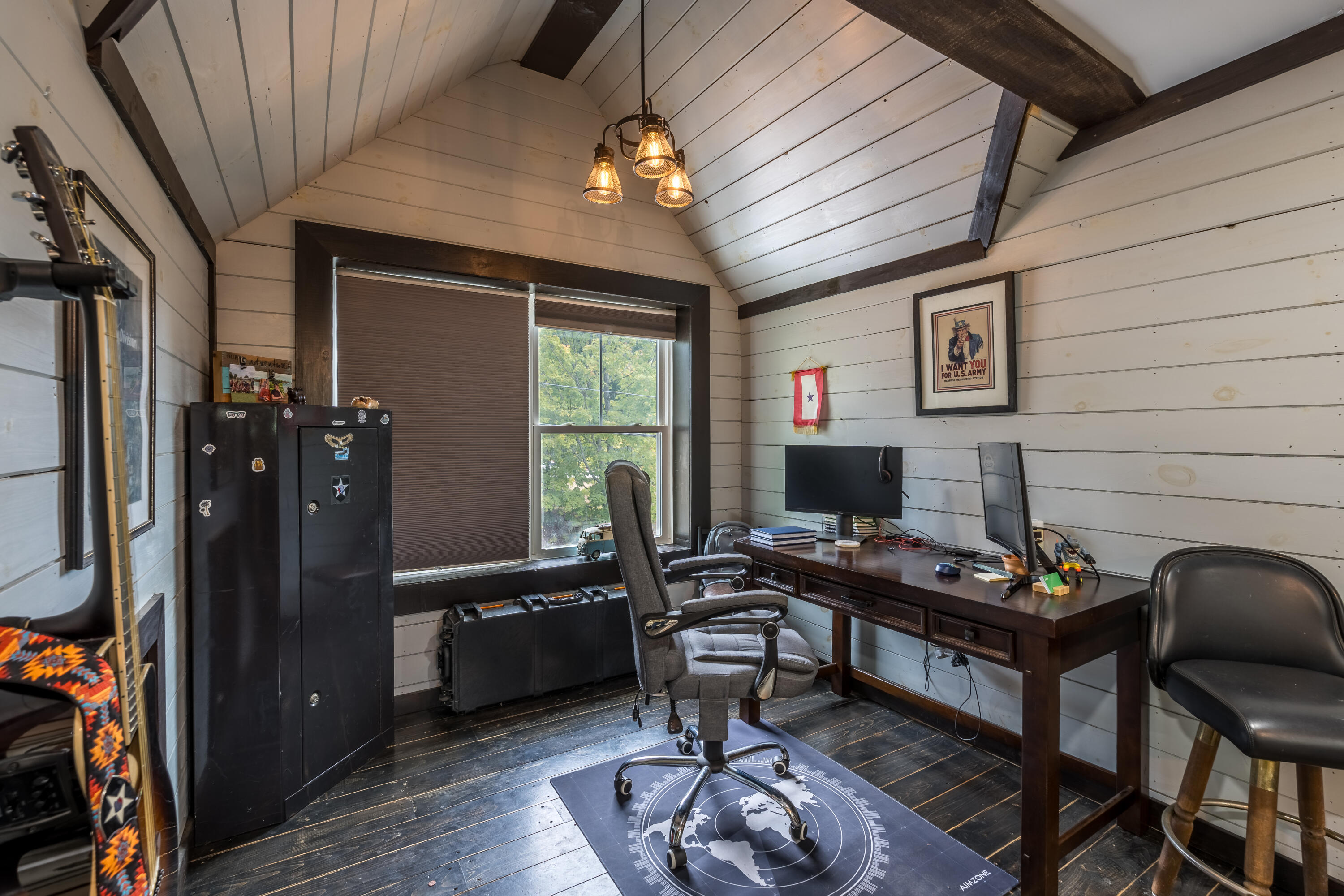 42 East Oxford Road Paris, ME 04281 - Photo 41 of 69 Primary Suite Nook