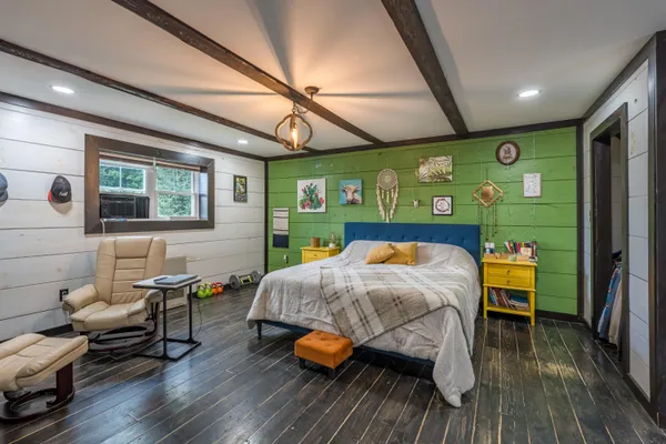 $439,000 | 42 East Oxford Road, Paris, ME 04281