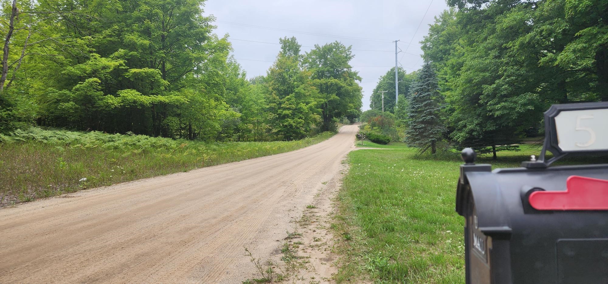 5120 North 3 Road Mesick, MI 49668 - Photo 3 of 54 1915295-2.JPG