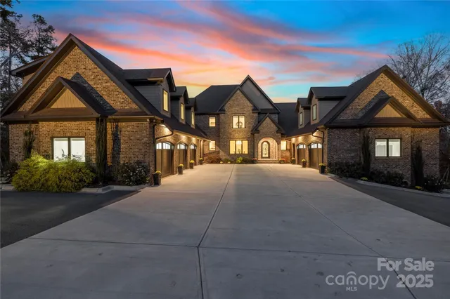 $3,250,000 | 875 Starboard Reach, Lexington, NC 27292