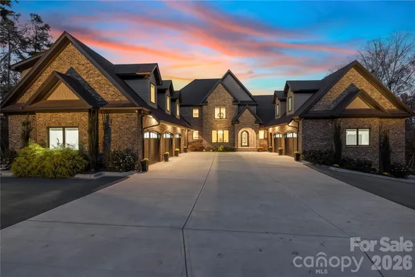 $3,250,000 | 875 Starboard Reach, Lexington, NC 27292