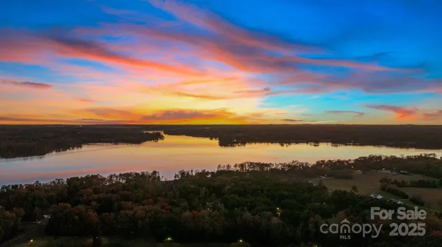 $3,250,000 | 875 Starboard Reach, Lexington, NC 27292