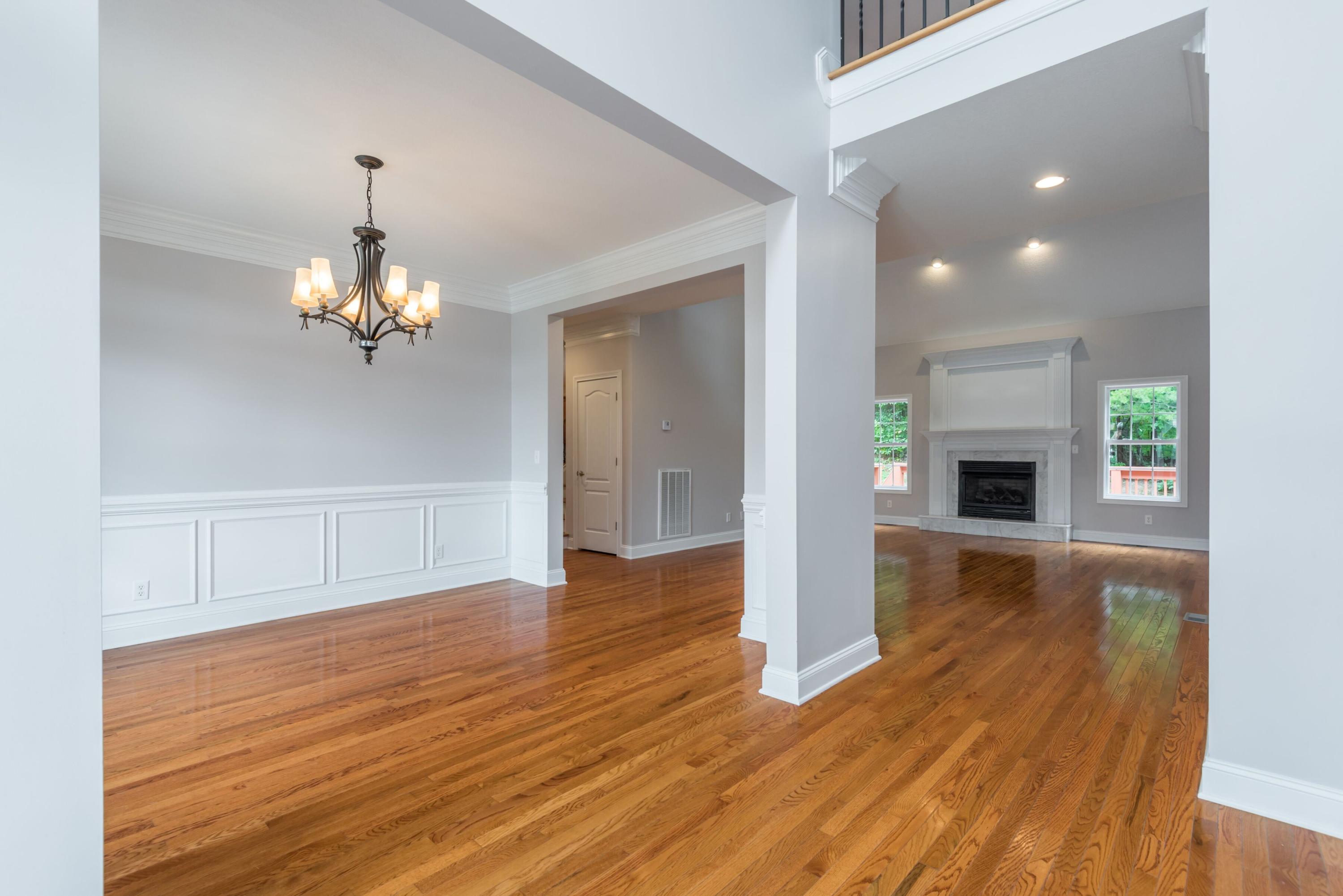 916 Crown Ridge Ln, Powell, TN 37849 - Photo 2 of 40 cvysZsrg