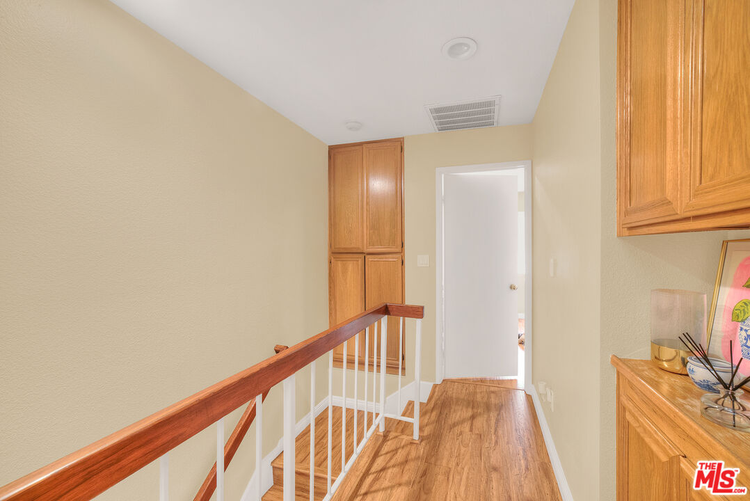 5624 Las Virgenes Road, Unit 19 Calabasas, CA 91302 - Photo 13 of 25