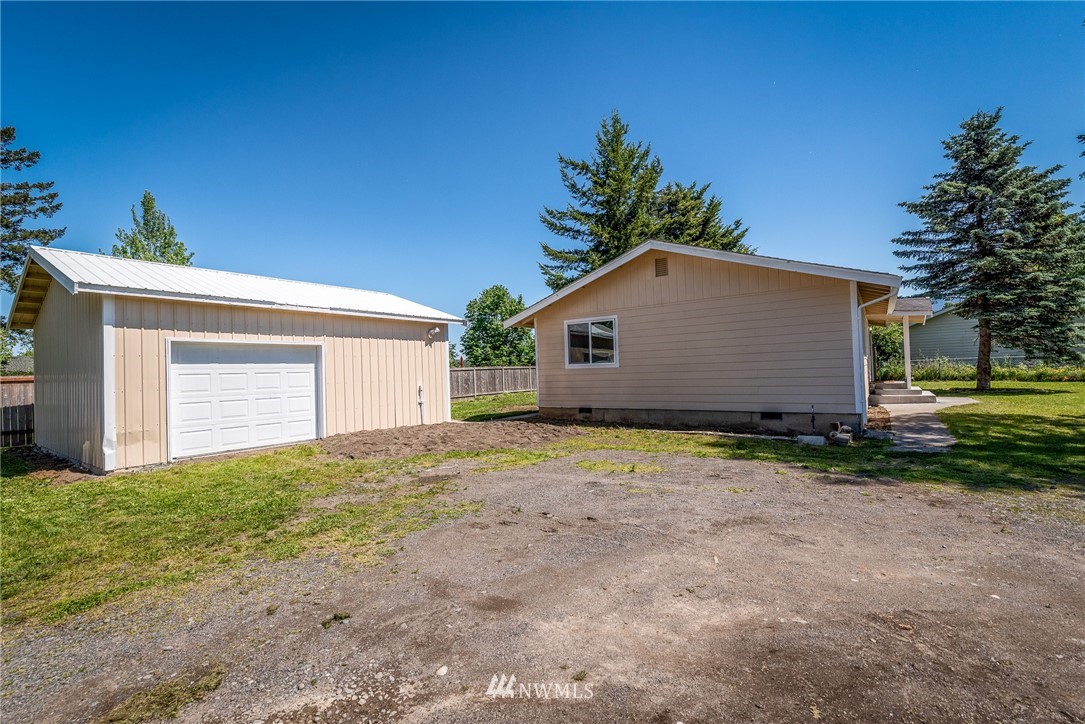 1216 Mission Road Everson, WA 98247 - Photo 16 of 22