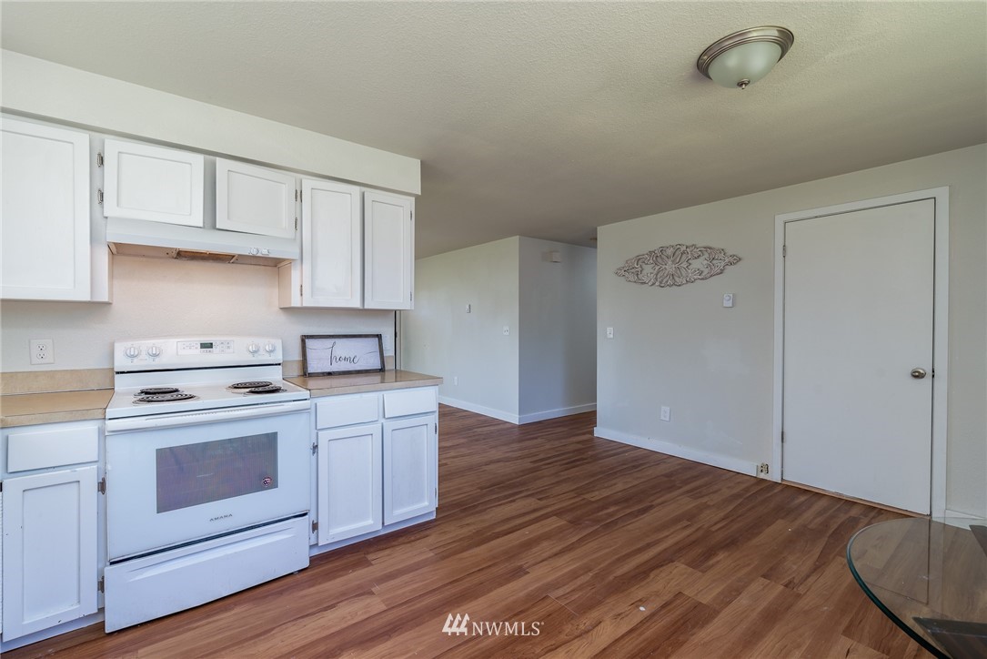 1216 Mission Road Everson, WA 98247 - Photo 5 of 22