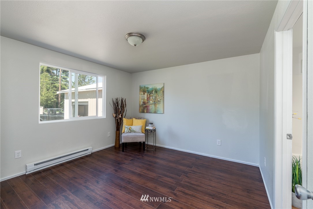 1216 Mission Road Everson, WA 98247 - Photo 8 of 22