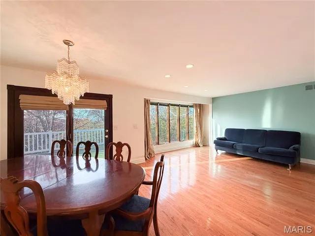 $289,900 | 131 Evergreen Drive, Hillsboro, MO 63050