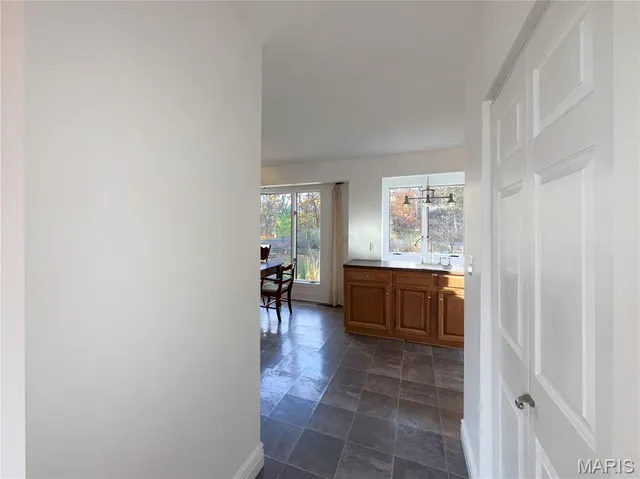 $289,900 | 131 Evergreen Drive, Hillsboro, MO 63050