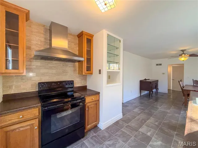 $289,900 | 131 Evergreen Drive, Hillsboro, MO 63050