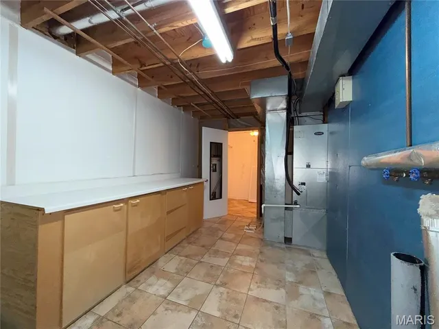 $289,900 | 131 Evergreen Drive, Hillsboro, MO 63050