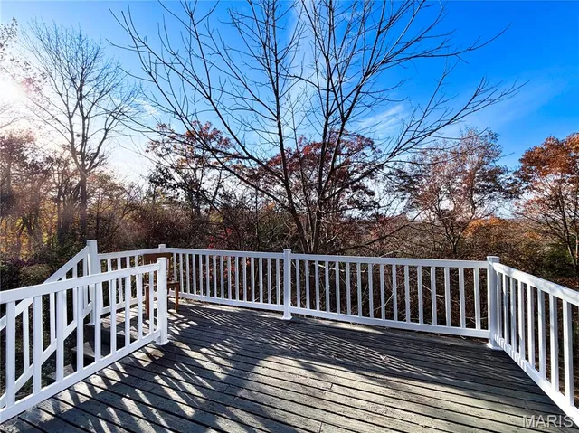 $289,900 | 131 Evergreen Drive, Hillsboro, MO 63050