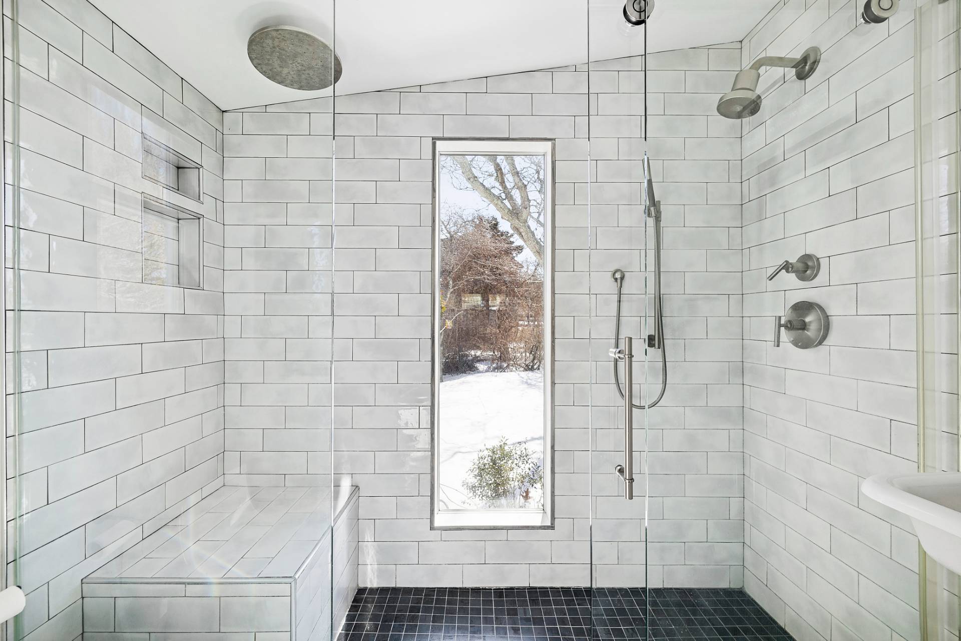 12 Jackson Road Montauk, NY 11954 - Photo 17 of 38 a bathroom with a shower