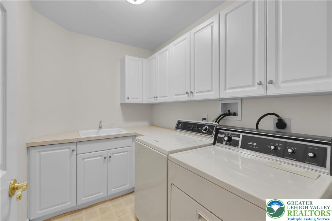 268 Jefferson Place Bethlehem, PA 18020 - Photo 32 of 49