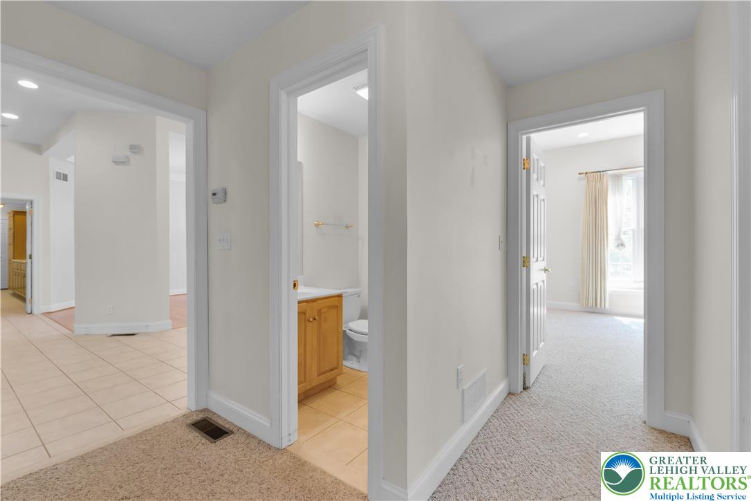 268 Jefferson Place Bethlehem, PA 18020 - Photo 34 of 49