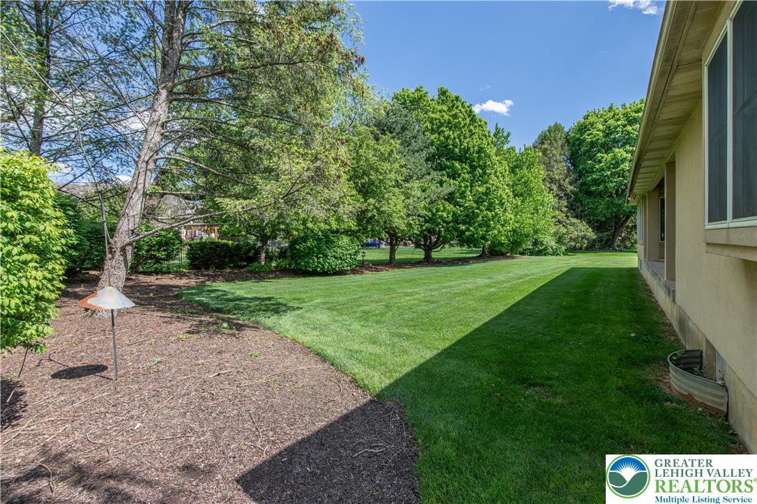 268 Jefferson Place Bethlehem, PA 18020 - Photo 44 of 49