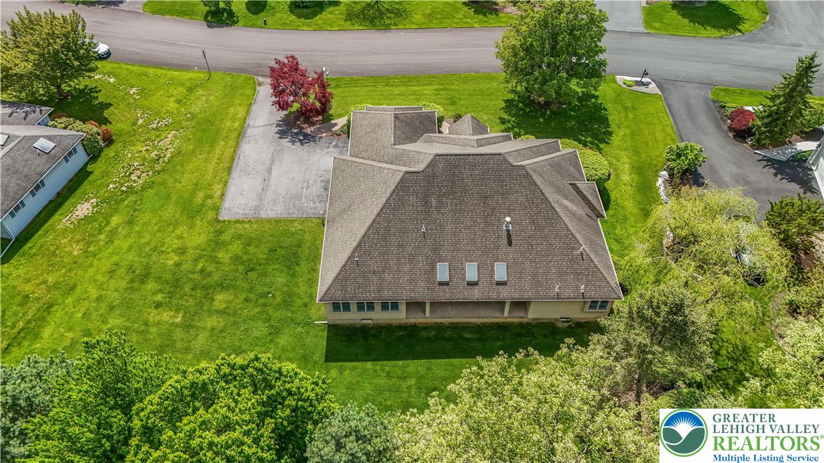 268 Jefferson Place Bethlehem, PA 18020 - Photo 49 of 49 an aerial view of a house with yard