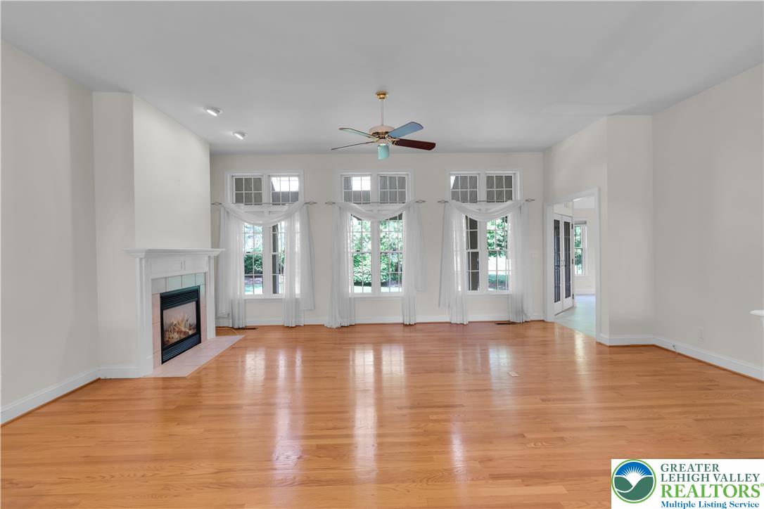 268 Jefferson Place Bethlehem, PA 18020 - Photo 10 of 49 a view of an empty room with window and fireplace
