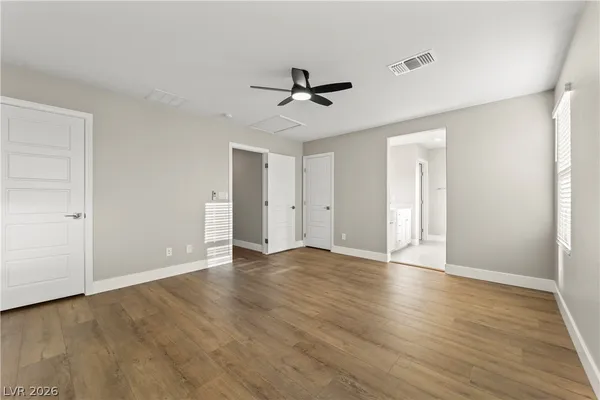 $1,985 | 7023 Wildhorse Crk Street, North Las Vegas, NV 89086