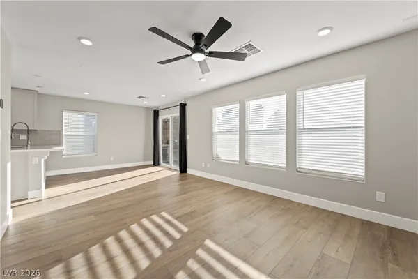 $1,985 | 7023 Wildhorse Crk Street, North Las Vegas, NV 89086