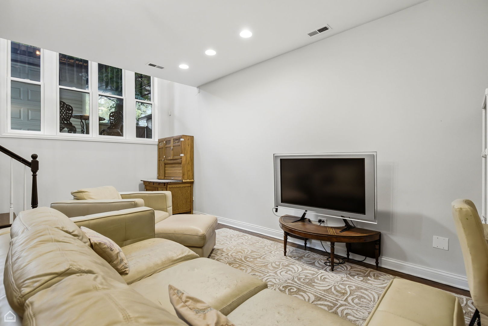 1310 West Roscoe Street Chicago, IL 60657 - Photo 36 of 48